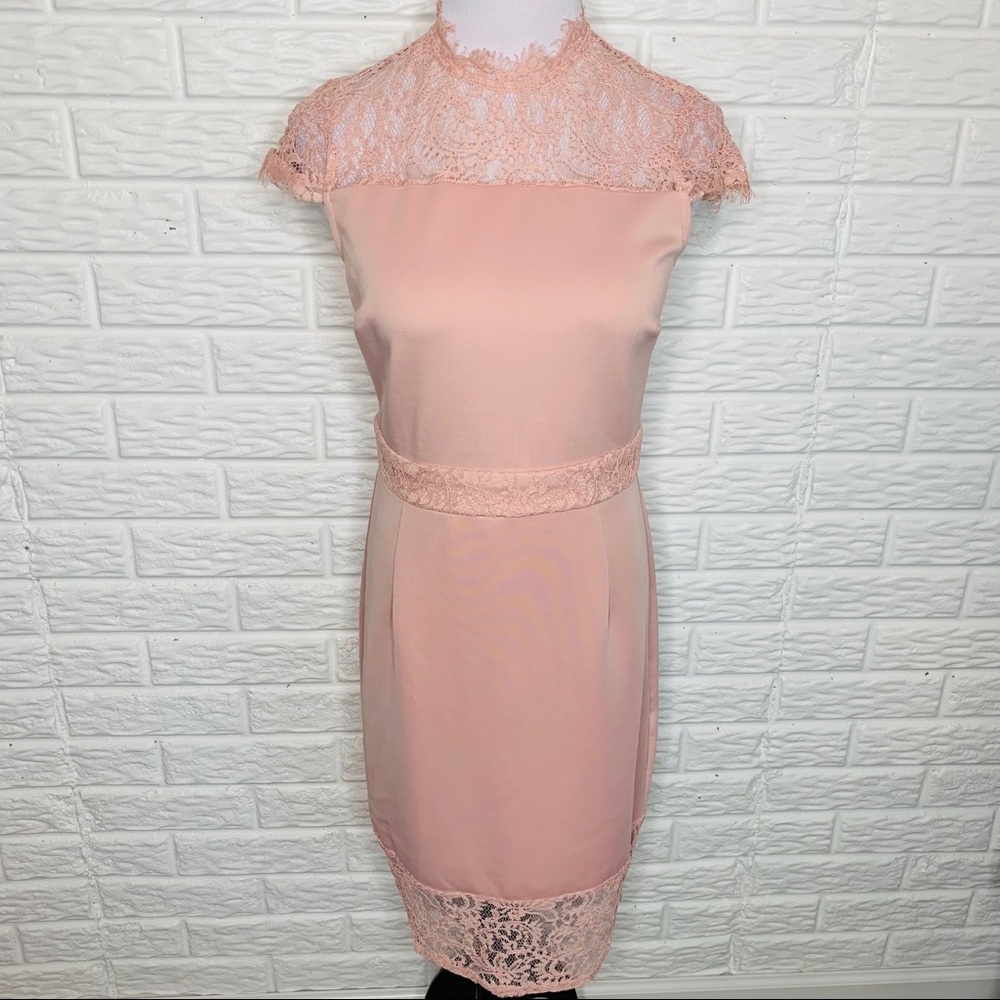 DOROTHY PERKINS Pink Short Sleeve Lace Detail Dress Size 8
